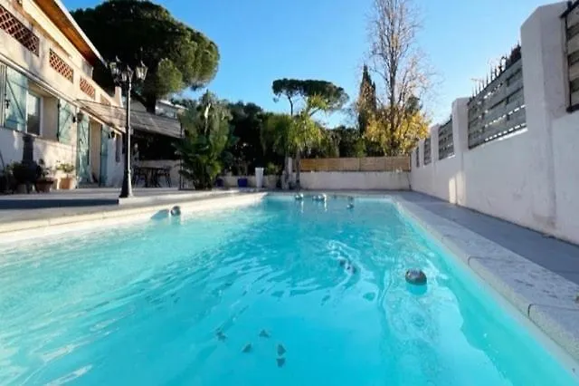 Appartement Dans Une Villa Au Calme Cannes Apartment