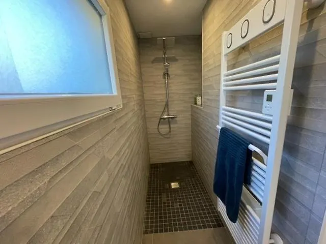 Appartement Dans Une Villa Au Calme Cannes 0*,